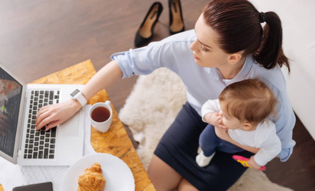 You’re not alone. Here are five common feelings of moms going back to work.
