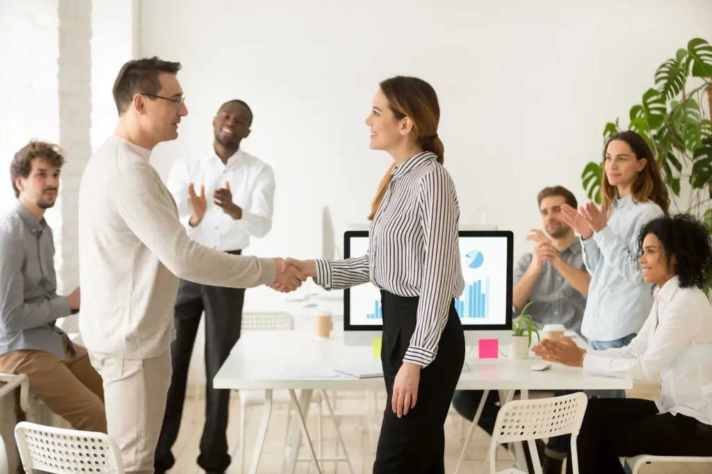 How Businesses Can Enhance Communication Between Employees
