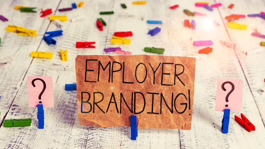 Build an Effective Employer Brand on Social Media
